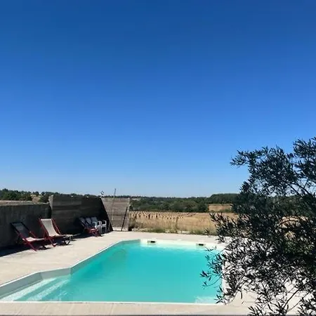 Val D'oiseaux Holiday home *